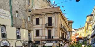 Comune di Napoli: continua l’opera di rimozione degli altarini abusivi