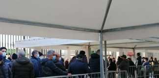 Vaccini, Verdoliva: “Alla Mostra d’Oltremare basta aggressioni agli operatori”