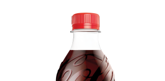 Coca-Cola presenta la nuova bottiglia con il 100% di plastica riciclata Made in Campania