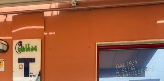 Ischia, riecco la casa del cornetto ischitano: giovedì 24 giugno riapre il Bar Calise