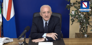 Covid 19 in Campania, De Luca: “Contagi aumentano: serve terza dose di vaccino” (VIDEO)