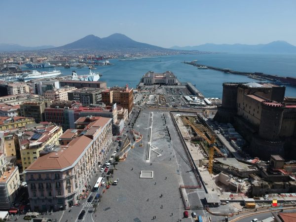 Istituzione dal 12 al 21 luglio di un dispositivo di circolazione per la realizzazione del “Mock up semitreno Linea 6”, in Piazza Municipio.