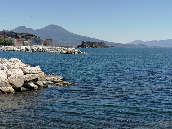 Meteo Napoli: nei prossimi giorni sole, caldo e temperature fino ai 35°