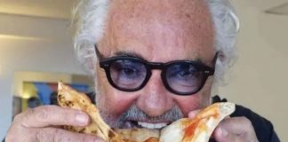 Briatore contro la pizza a 4 euro: "Che ci mettono dentro?"