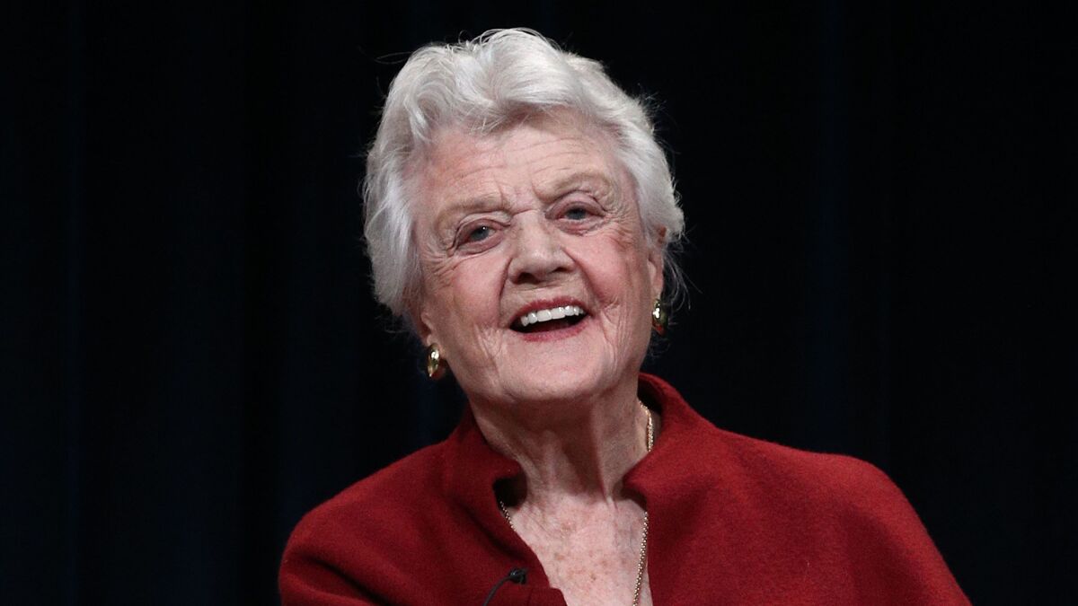 Angela Lansbury è morta, la 'Signora in giallo' aveva 96 anni