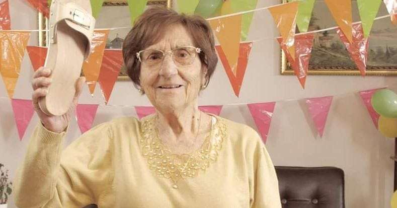 Nonna Rosetta di Casa Surace è morta, l'addio del web