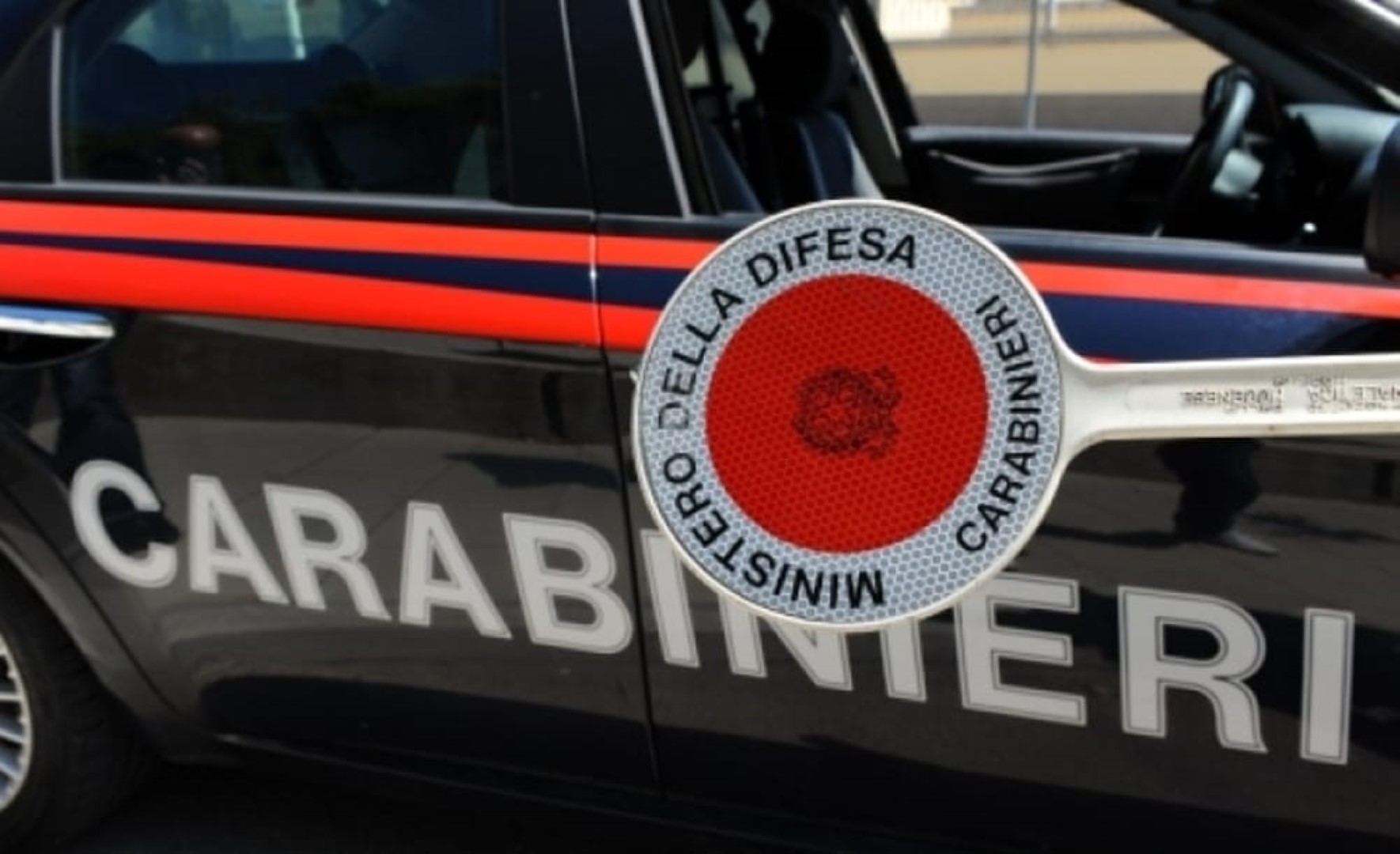 Napoli: Carabinieri sequestrano due immobili e oltre 300 mila euro