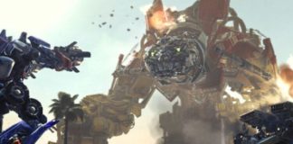 Transformers - La vendetta del Caduto (Transformers: Revenge of the Fallen) è un film di fantascienza del 2009, adattamento cinematografico basato sui giocattoli omonimi della società Hasbro. Il film è il secondo capitolo della serie cinematografica dedicata ai Transformers, iniziata con Transformers e proseguita con Transformers 3, Transformers 4 - L'era dell'estinzione e Transformers - L'ultimo cavaliere. Come per il capitolo precedente il regista e il produttore esecutivo sono ancora Michael Bay e Steven Spielberg. Il film è uscito nelle sale degli Stati Uniti d'America il 24 giugno 2009 e in quelle italiane il 26 giugno 2009, ricevendo critiche negative dai critici e fan della serie