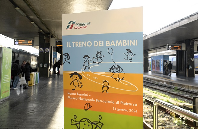 Il Treno Dei Bambini: Da Roma Termini Al Museo Nazionale Ferroviario Di ...