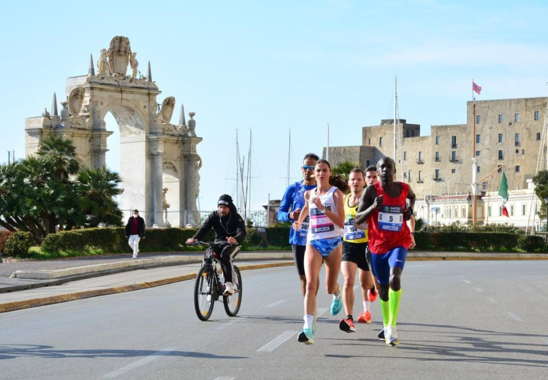 Napoli City Half Marathon parte da Napoli. Percorso e strade chiuse