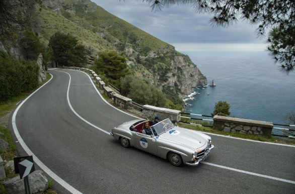 Sorrento Roads by 1000 Miglia 2024 ai nastri di partenza