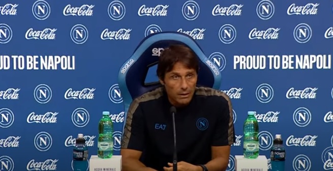 Calcio Napoli, Conte: “Nessuna esaltazione, siamo ancora con il cartello lavori in corso”