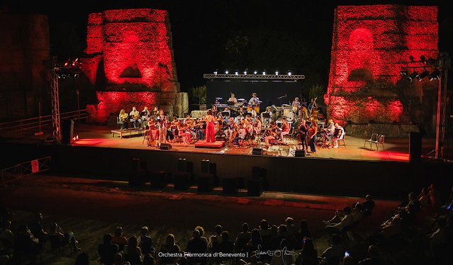 Lucio Dalla concerto sinfonico, al Teatro Bellini torna l'Orchestra Filarmonica di Benevento