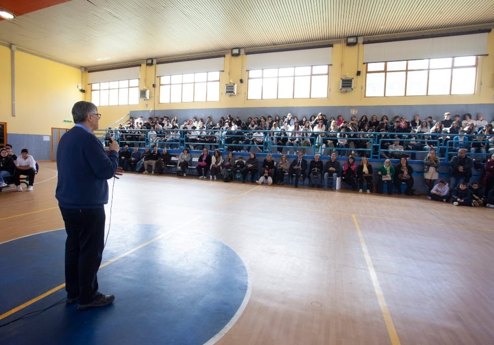 Incontro del Convitto a Caivano con Don Patriciello