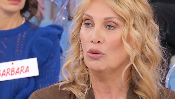 Uomini e Donne, registrazione 15 ottobre: Sabrina vince la sfilata