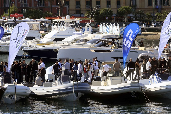 Rush conclusivo per il salone nautico Navigare a Napoli