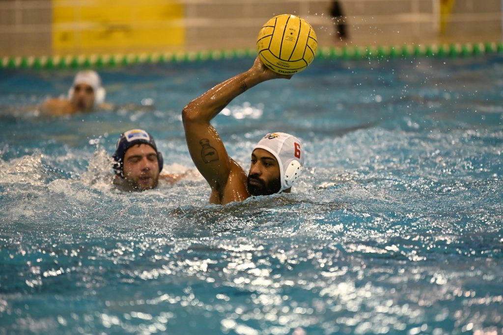 La Check Up Rari Nantes Salerno domina la Waterpolo Palermo e chiude il 2024 in vetta alla classifica