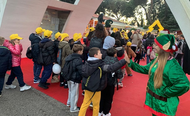 Festa di allegria e solidarietà con migliaia di bambini delle case famiglia per il Charity di beneficenza di Edenlandia