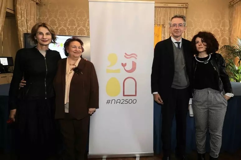 Celebrazioni per i 2500 anni di Napoli, presentato il logo