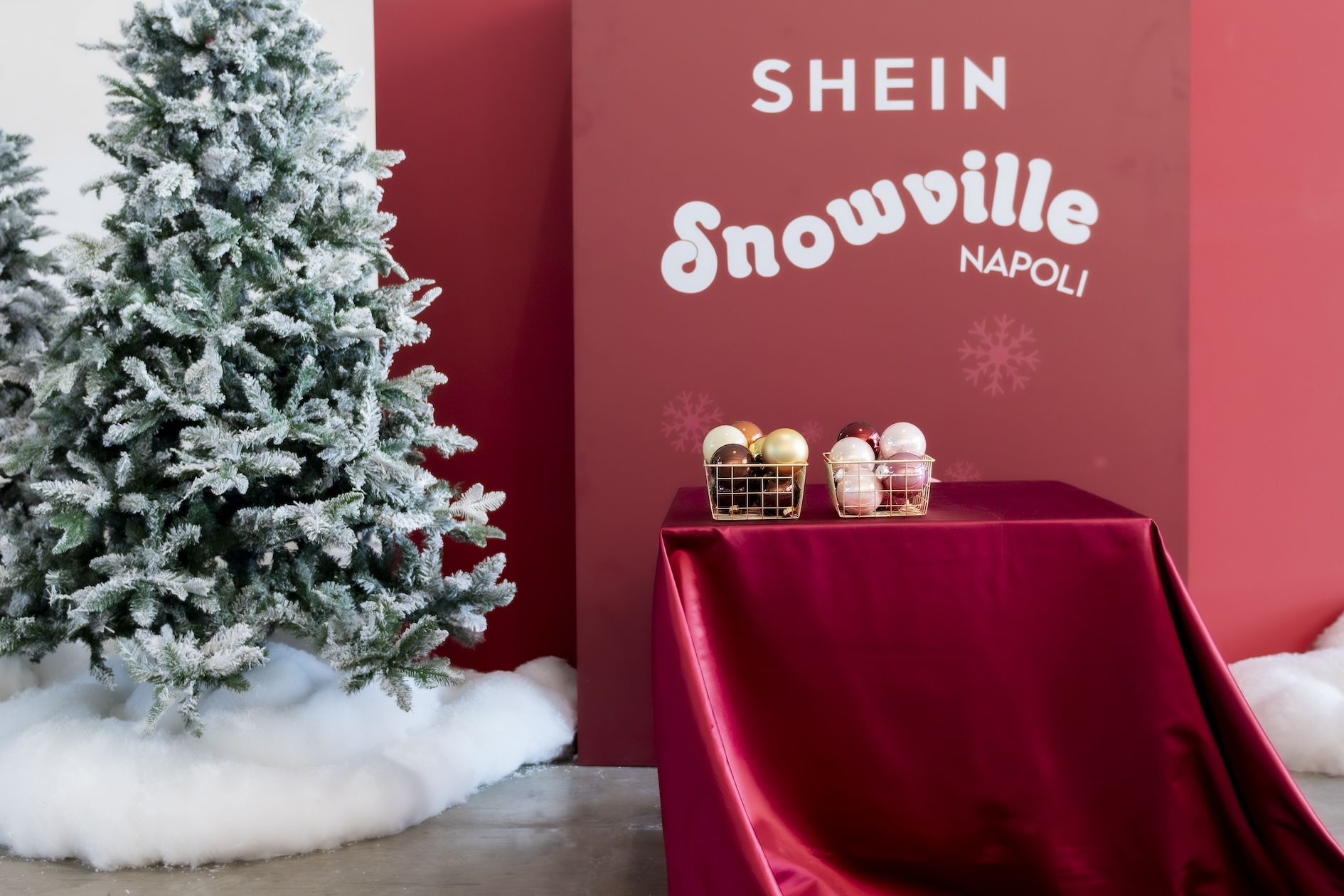 SHEIN SNOWVILLE, apre oggi a Napoli il nuovo pop up store di SHEIN