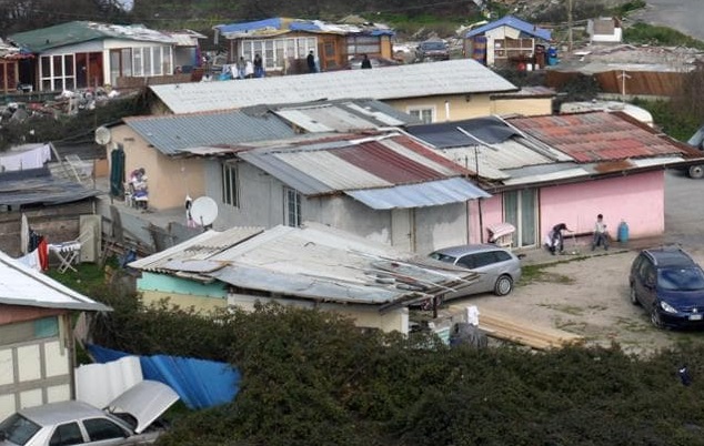 Scampia, in estate al via la bonifica del campo rom