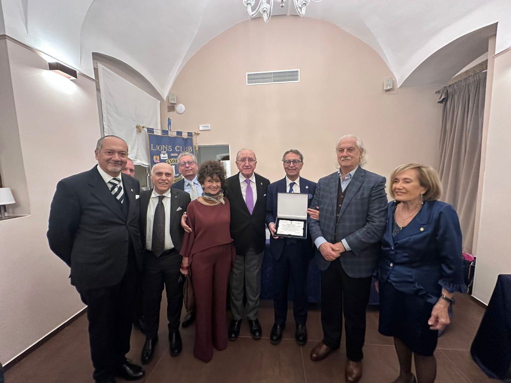 Lions Club Capri celebrano il nuovo anno con un gesto di cuore in favore dello Star Judo Club di Gianni Maddaloni