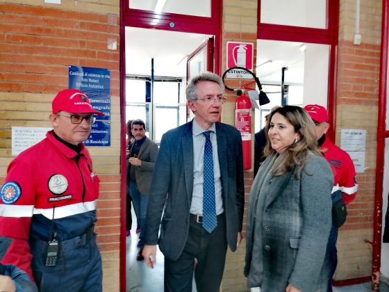 Bradisismo Campi Flegrei, sopralluoghi del sindaco Manfredi a Bagnoli e via Terracina
