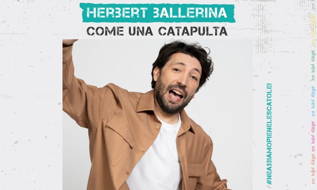 Al Teatro Bolivar è sold out per Herbert Ballerina in scena con “Come una catapulta”