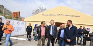 Bradisismo Campi Flegrei, sopralluoghi del sindaco Manfredi a Bagnoli e via Terracina