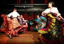 Sala Ichòs: il mese di aprile tra teatro d'autore, musica classica e danza gipsy